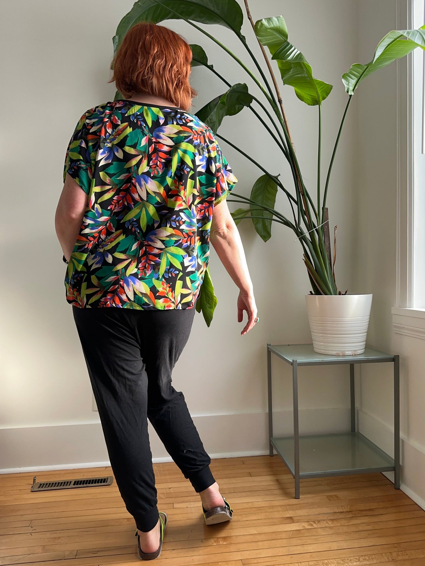 Julie Boxy Top -Tropical Print